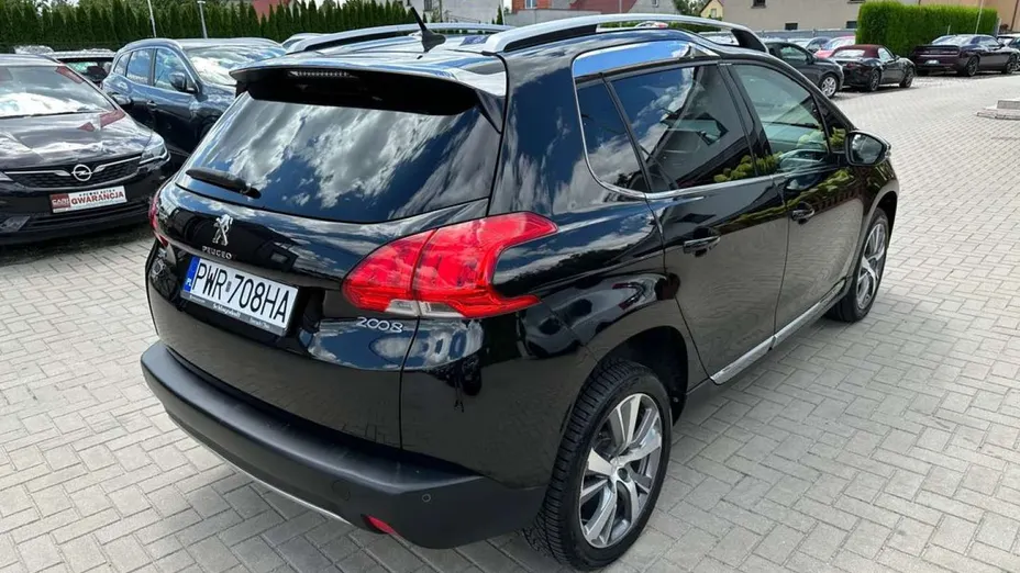 PEUGEOT 2008 -