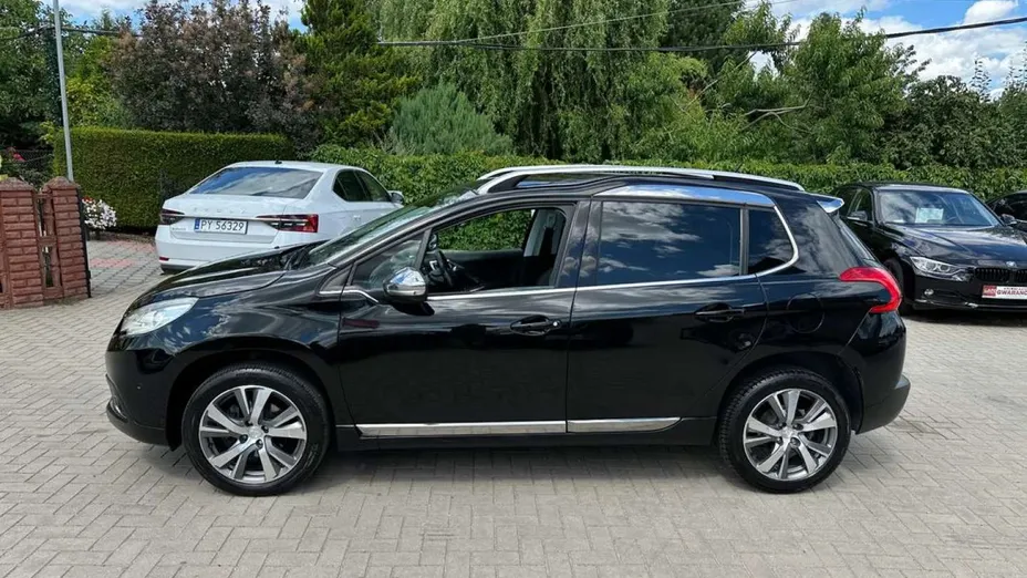 PEUGEOT 2008 -