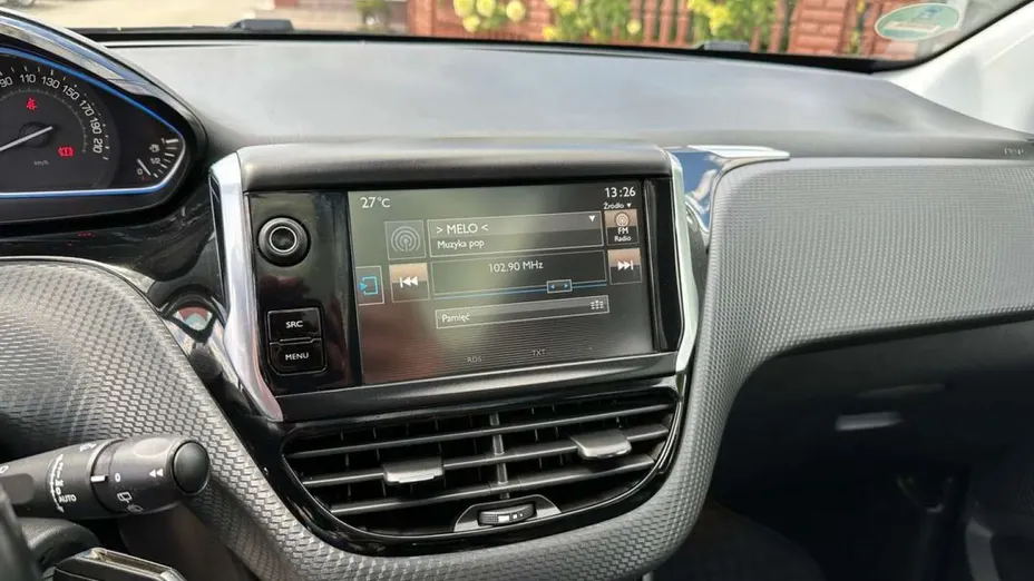 PEUGEOT 2008 -