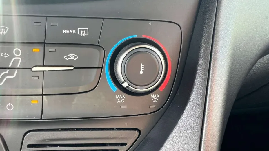 FORD C-MAX -