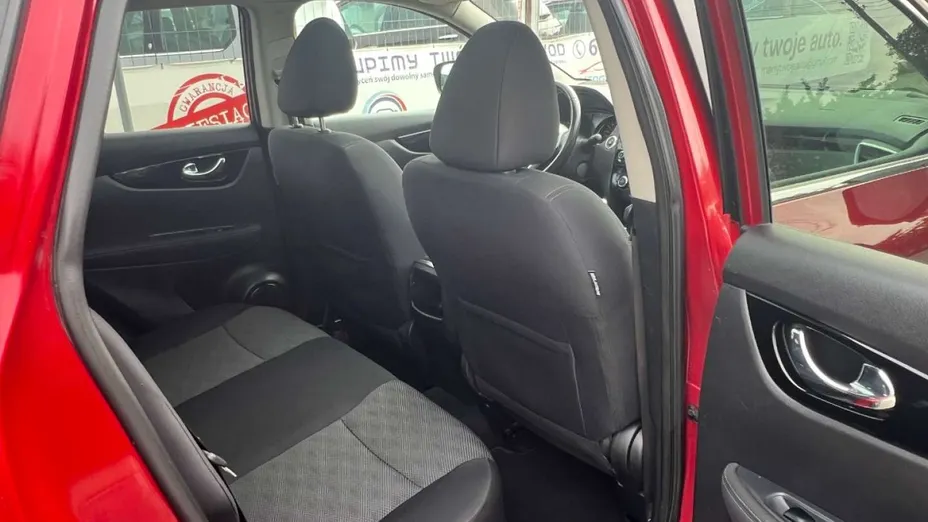 NISSAN Qashqai -