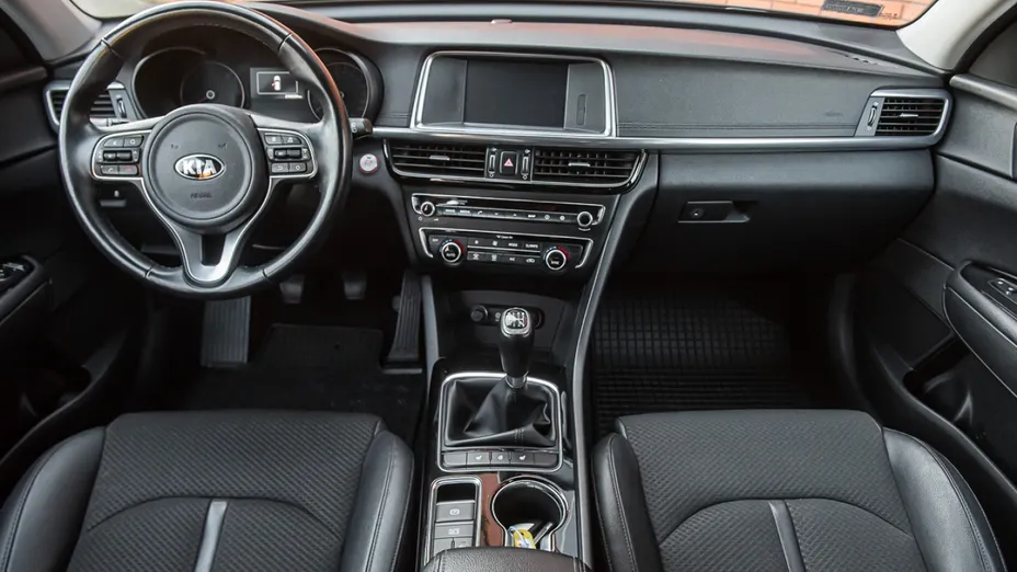 KIA Optima -