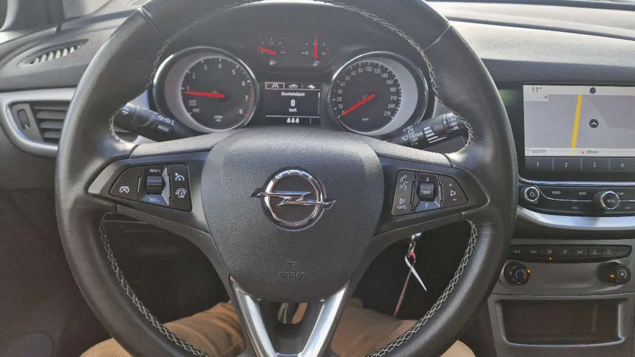 OPEL Astra -