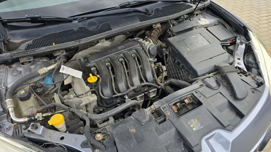 RENAULT Megane -