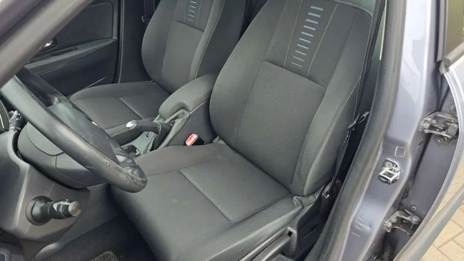 RENAULT Megane -