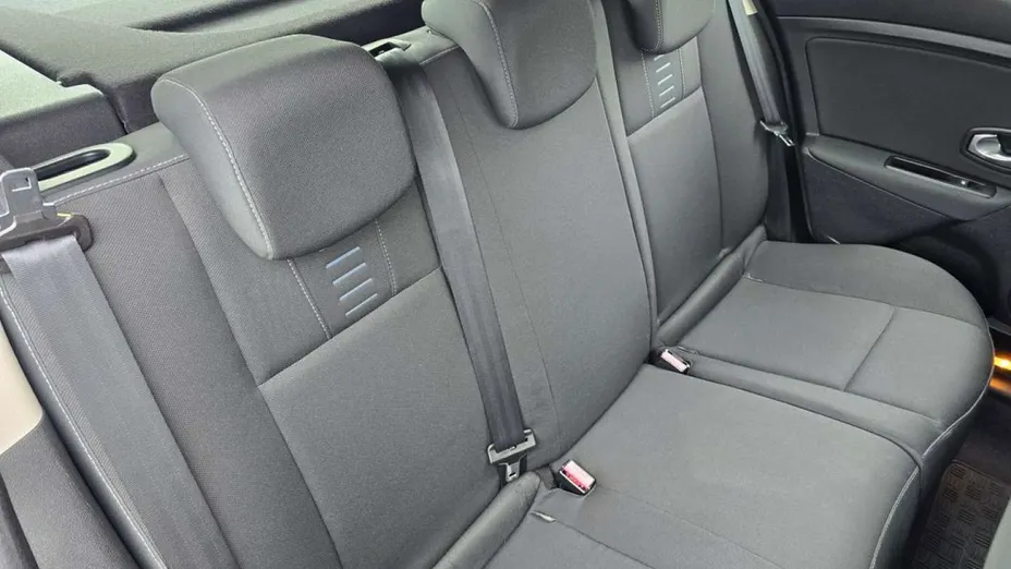 RENAULT Megane -