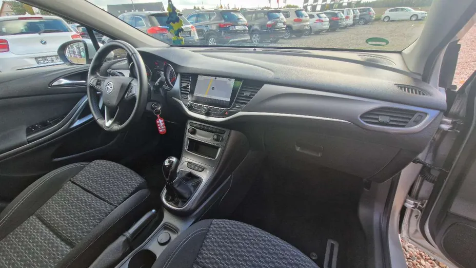 OPEL Astra -