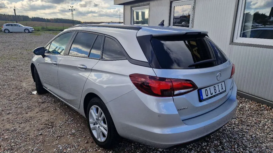 OPEL Astra -
