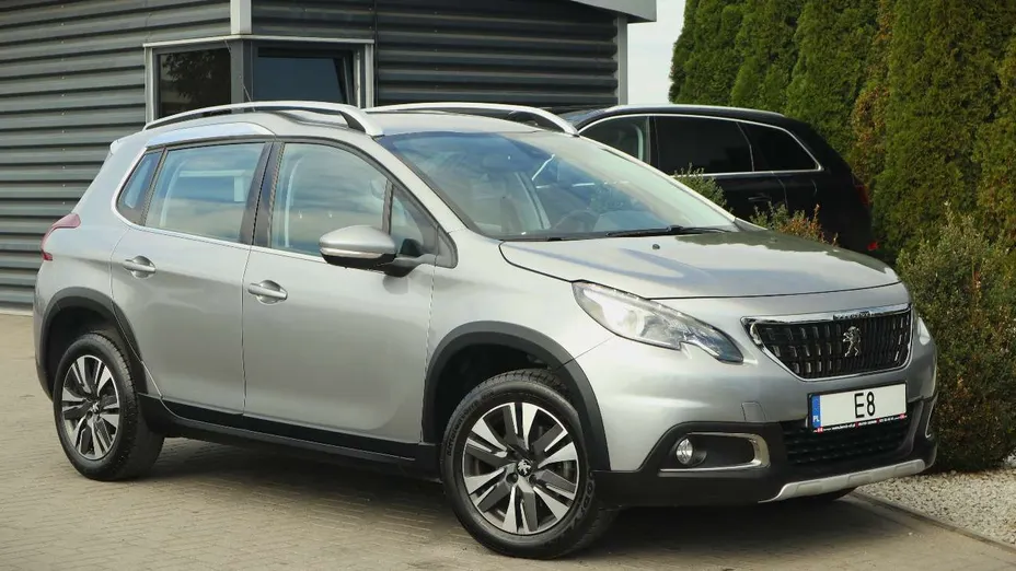 PEUGEOT 2008 -