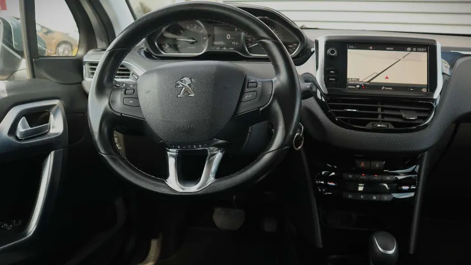PEUGEOT 2008 -