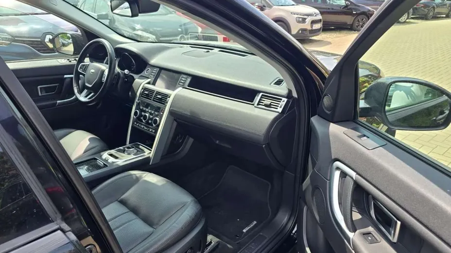 LAND ROVER Discovery Sport -