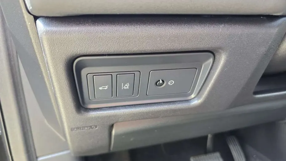 LAND ROVER Discovery Sport -