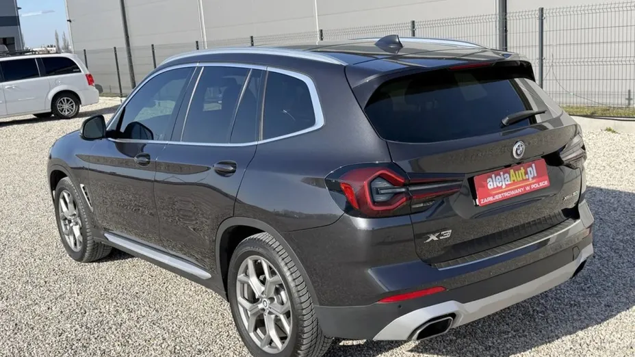 BMW X3 -