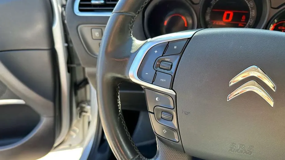 CITROEN C4 -