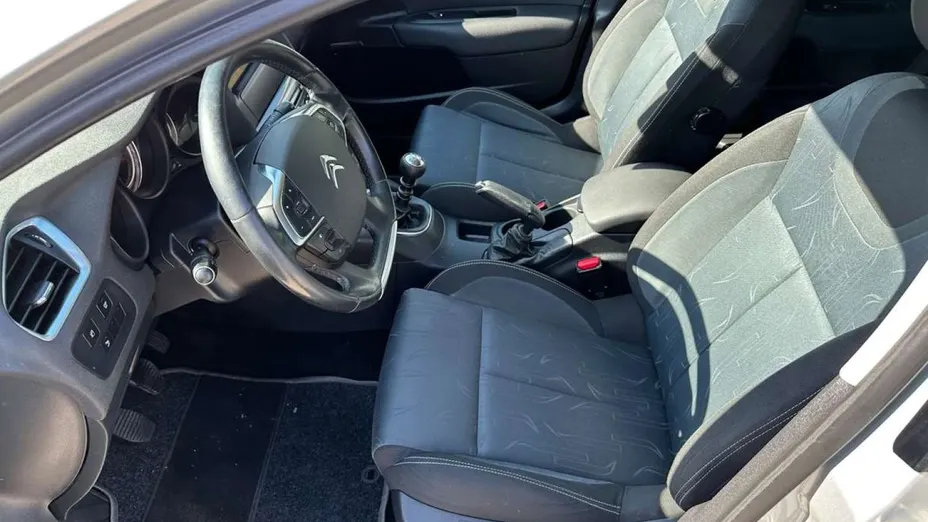 CITROEN C4 -