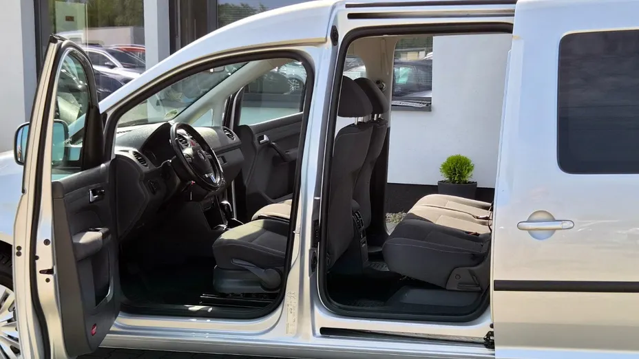 VOLKSWAGEN Caddy -