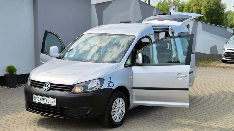 VOLKSWAGEN Caddy -