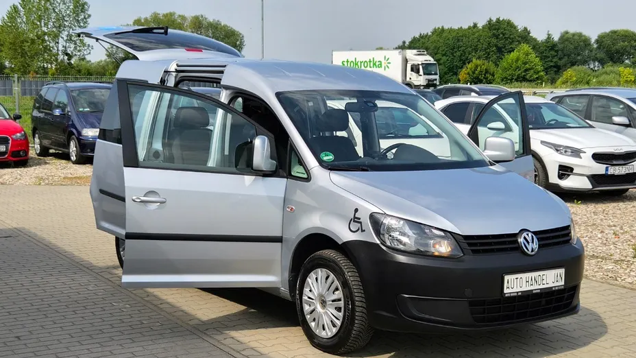 VOLKSWAGEN Caddy -