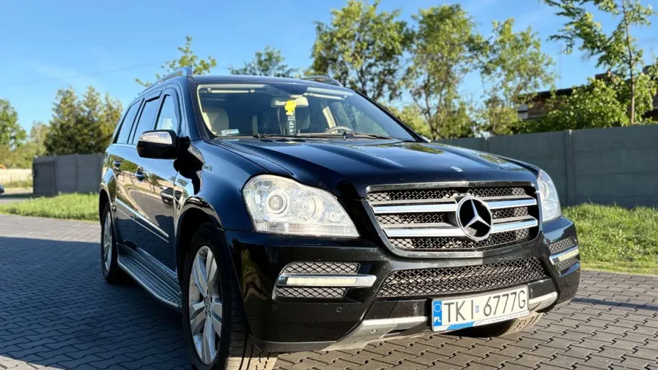 MERCEDES-BENZ GL -