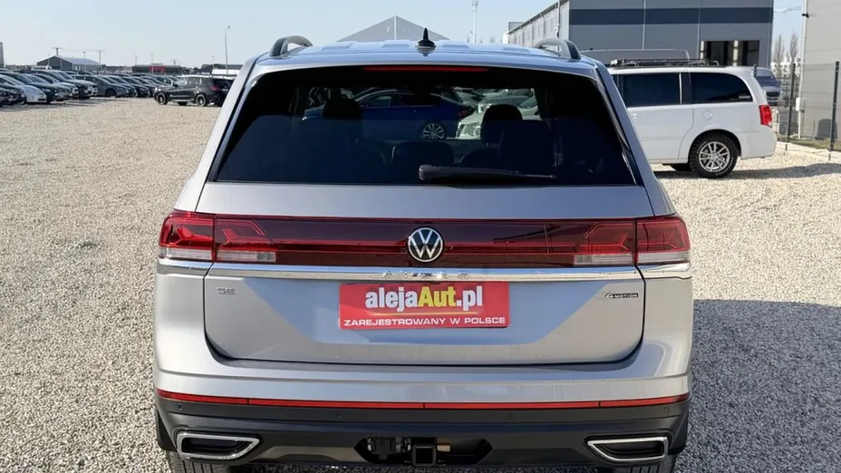 VOLKSWAGEN Atlas -