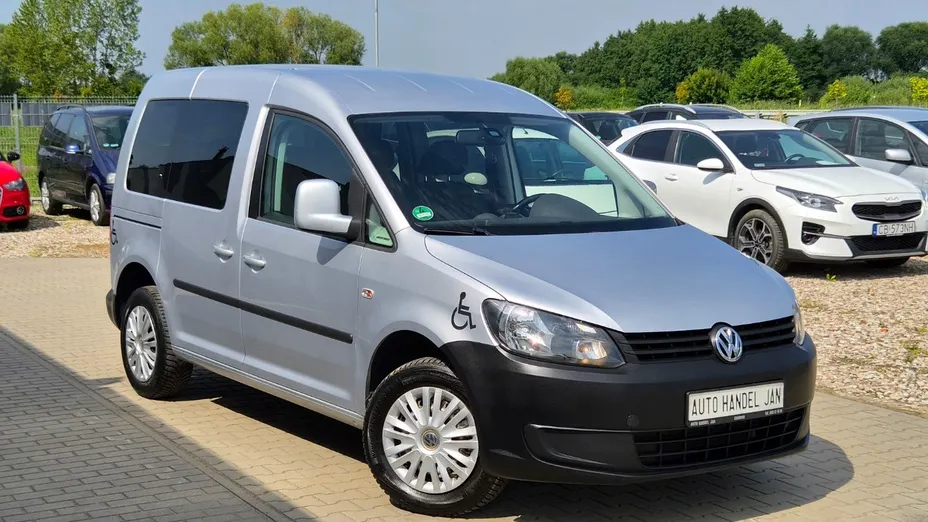 VOLKSWAGEN Caddy -