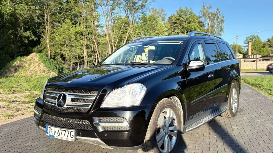 MERCEDES-BENZ GL -