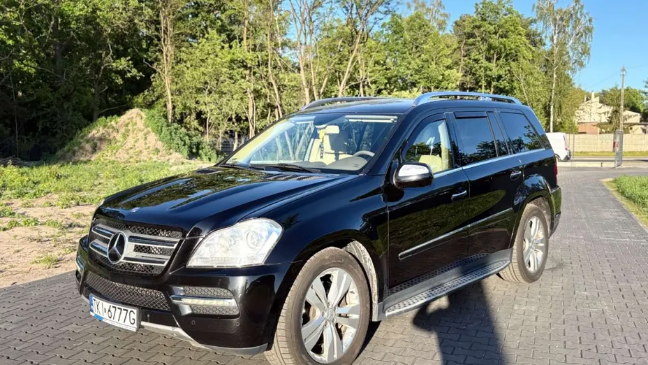 MERCEDES-BENZ GL -