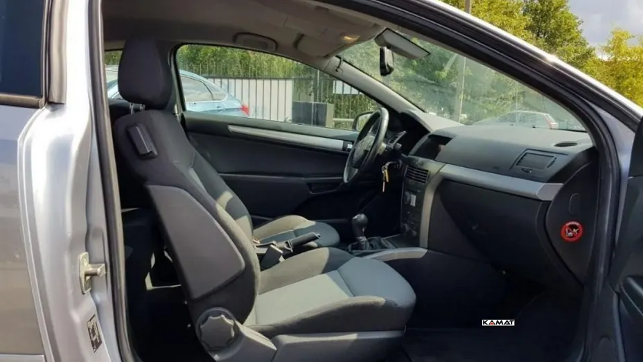 OPEL Astra -