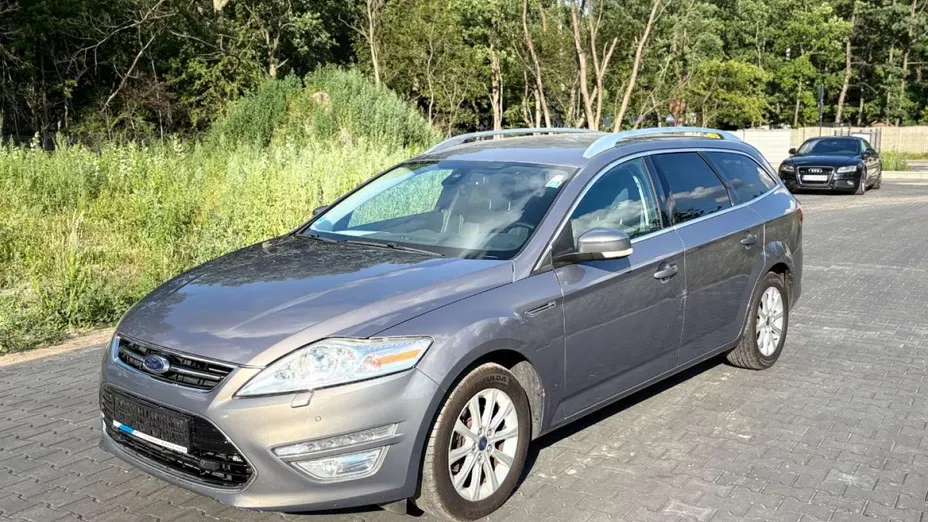 FORD Mondeo -