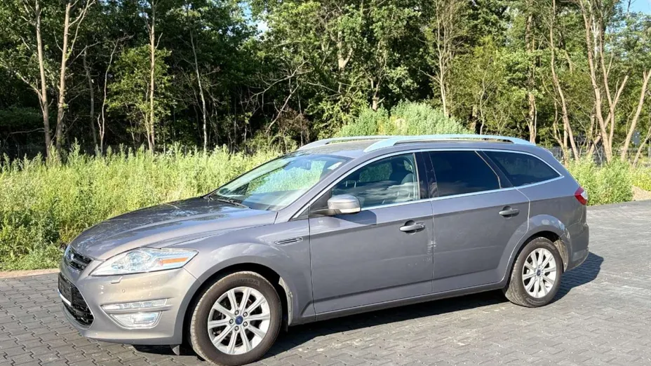 FORD Mondeo -