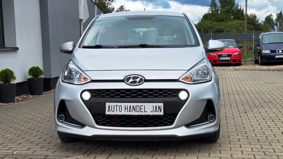 HYUNDAI i10 -