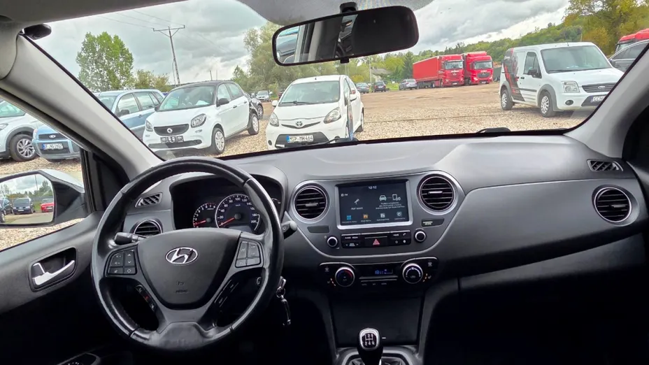 HYUNDAI i10 -