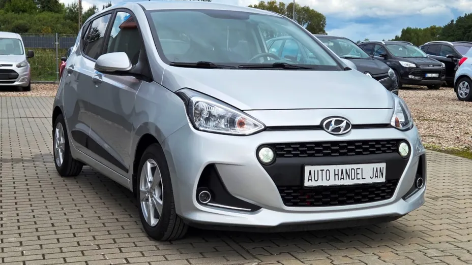 HYUNDAI i10 -