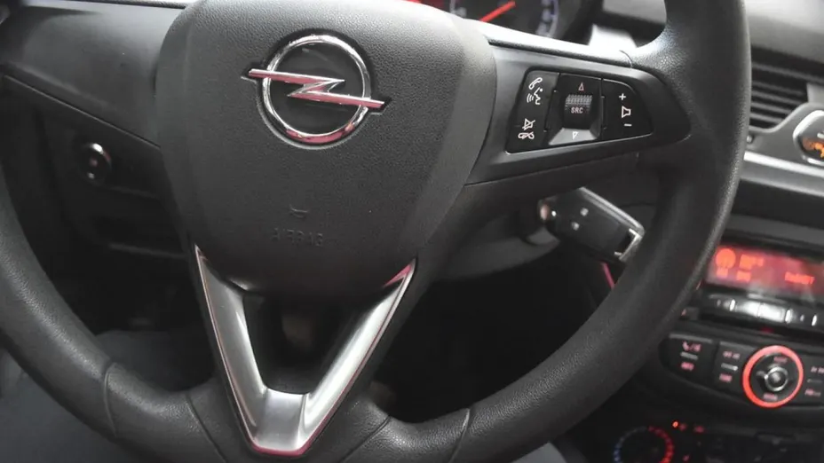 OPEL Corsa -