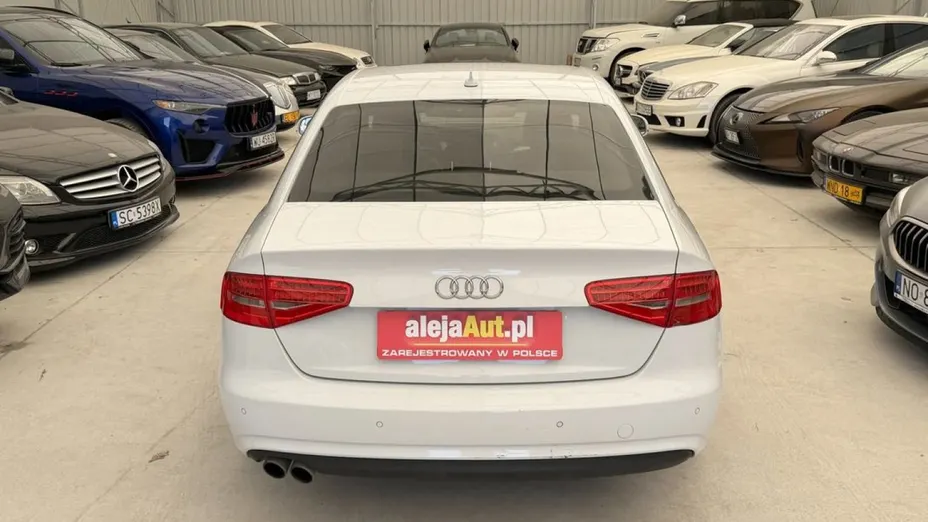 AUDI A4 -