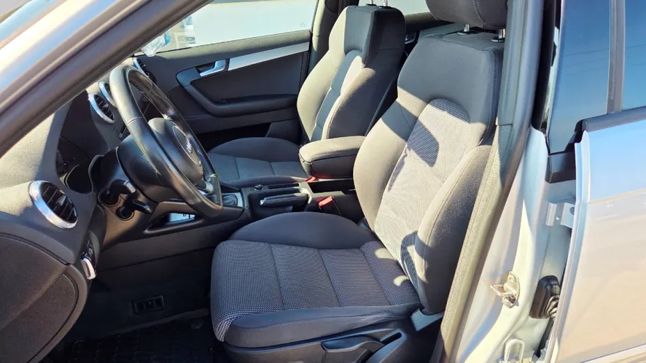 AUDI A3 Sportback -