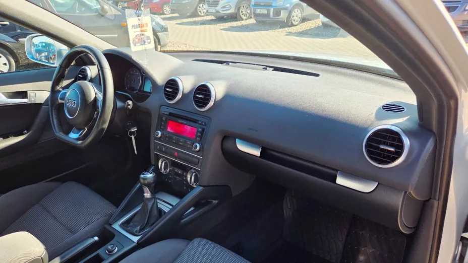 AUDI A3 Sportback -