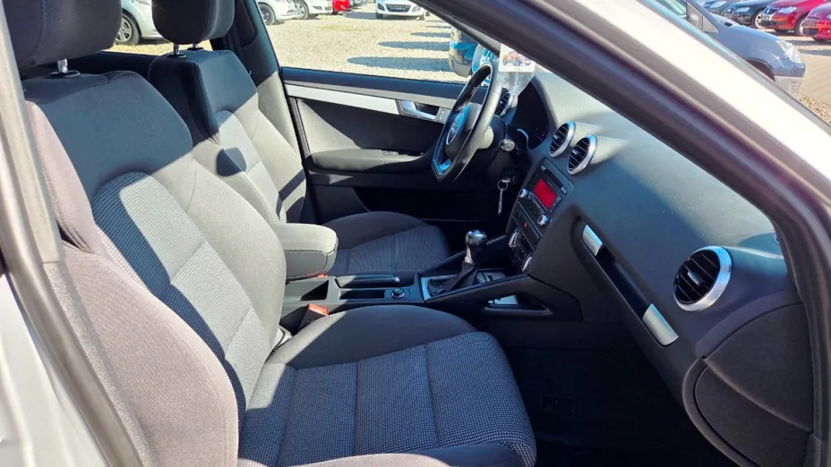 AUDI A3 Sportback -