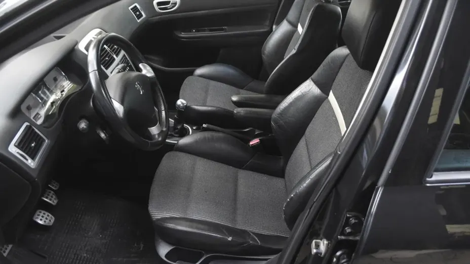 PEUGEOT 307 -