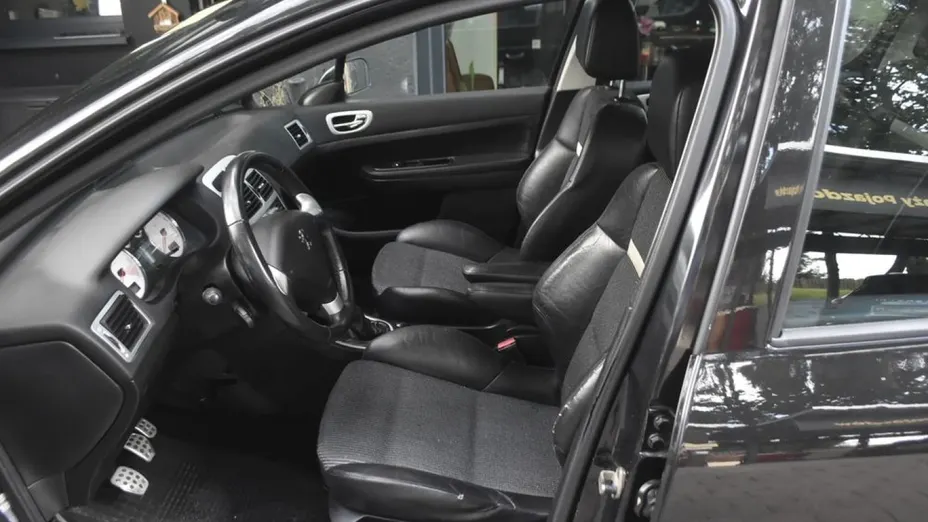 PEUGEOT 307 -