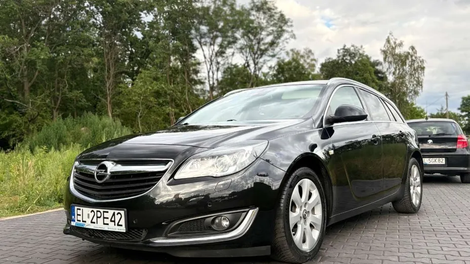 OPEL Insignia -