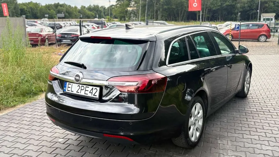 OPEL Insignia -