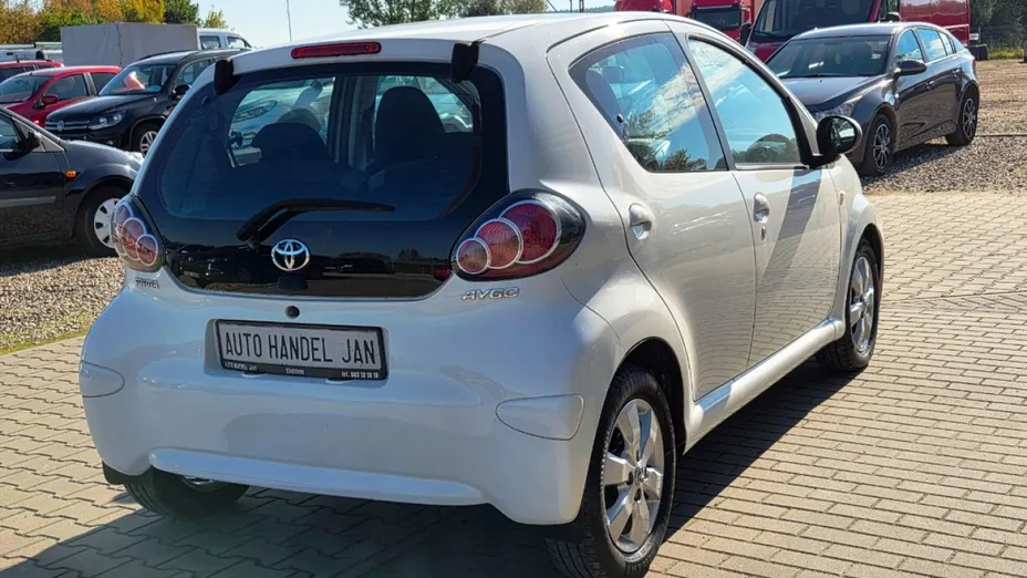 TOYOTA Aygo -