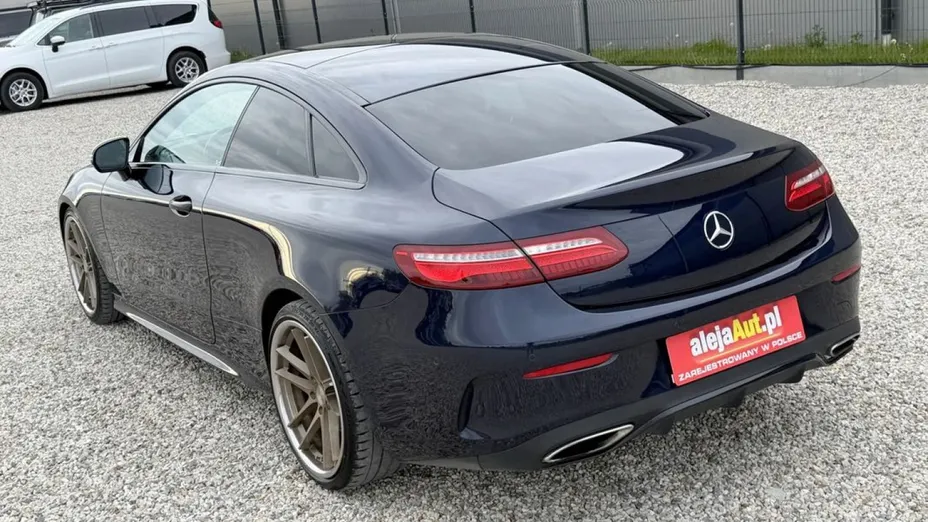 MERCEDES-BENZ E Klasa -