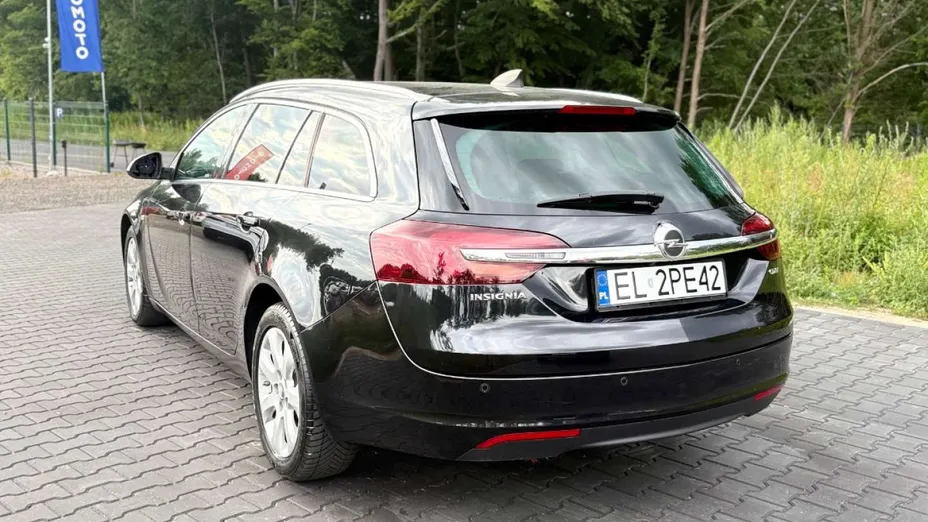 OPEL Insignia -