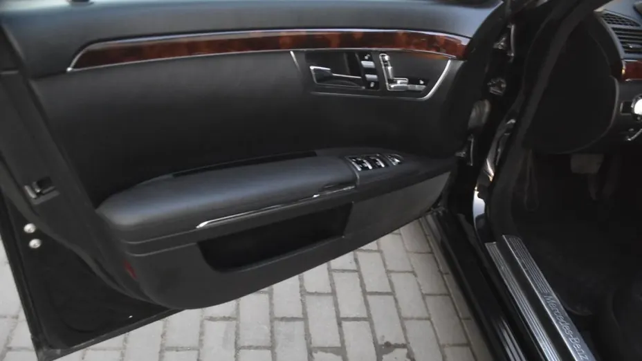 MERCEDES-BENZ S Klasa -