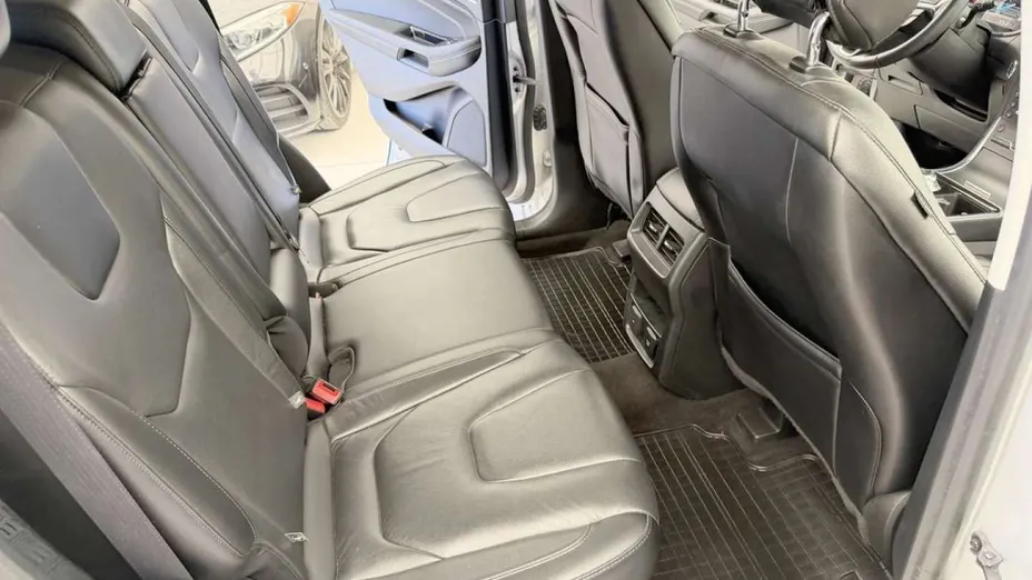 FORD Edge -