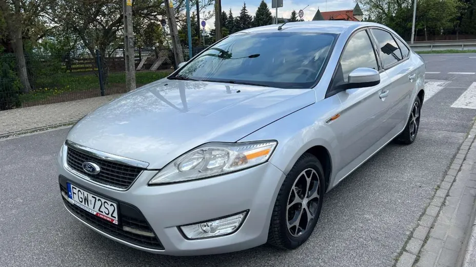 FORD Mondeo -