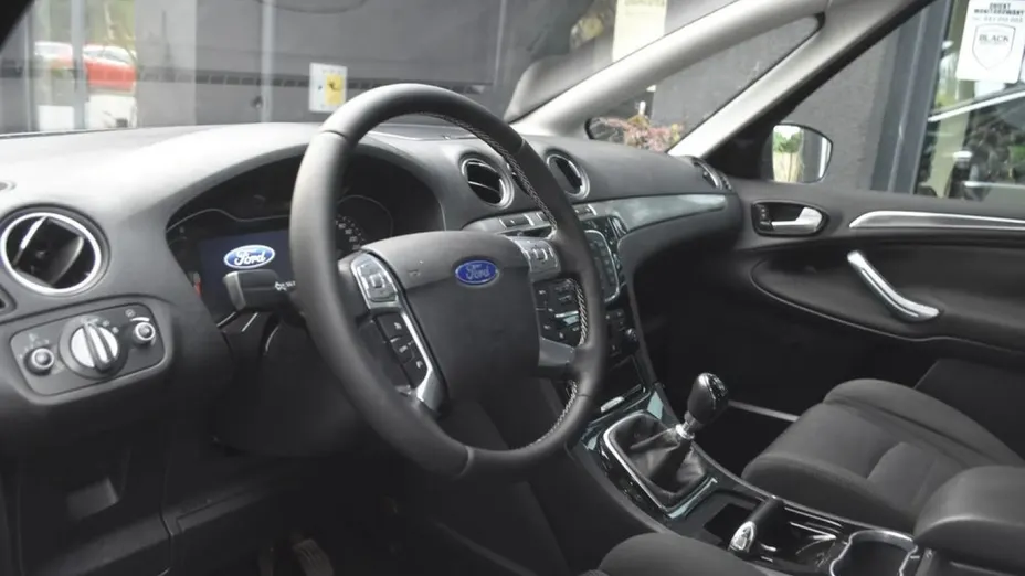 FORD S-MAX -