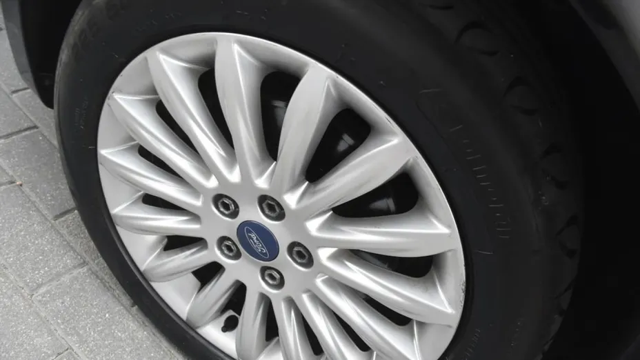FORD S-MAX -